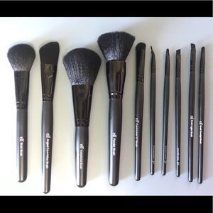 ELF makeup brushes